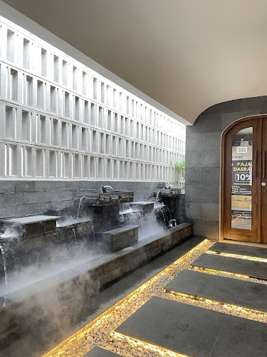 Comentarii opinii despre Marru Bistro & Njonja Siam