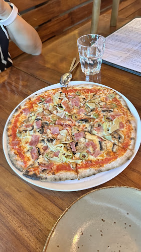 Comentarii opinii despre Sale Restaurant BSD