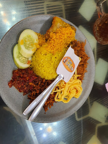 Sego Dalem - Gastronomi dan perhotelan