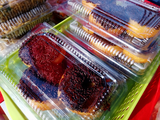 Opinii despre Pasar Rakyat PGS - Bazaar UMKM Pasirgunung Selatan în Kota Depok - Gastronomi dan perhotelan