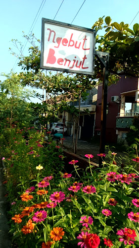 Opinii despre Pasar Sriwulan în Kabupaten Demak - Gastronomi dan perhotelan