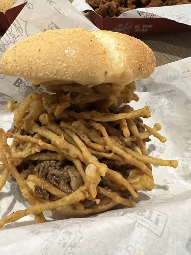 ELEVEN CLAN BURGER - Gastronomi dan perhotelan