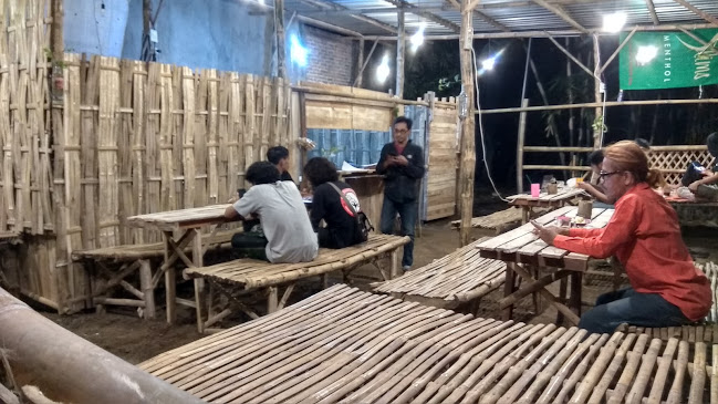 Warkop SEMILIR - Gastronomi dan perhotelan