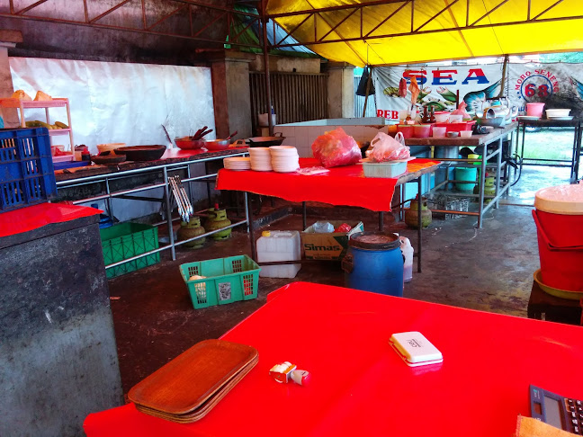 Moro Seneng 68 - Gastronomi dan perhotelan