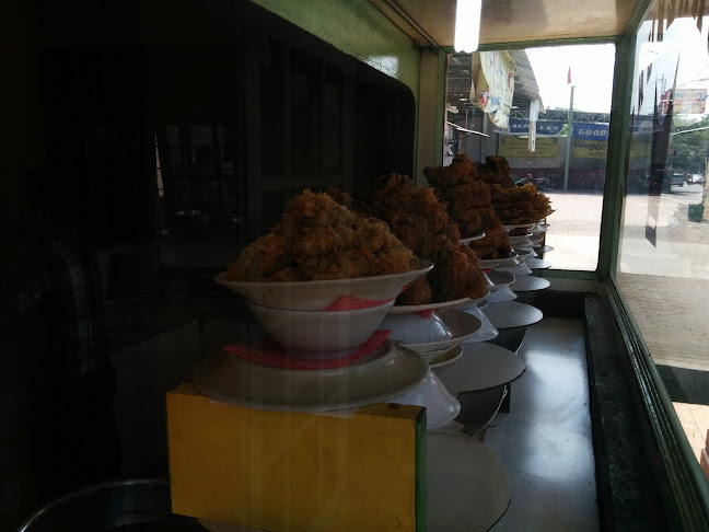 Lubuk Kemuning - Gastronomi dan perhotelan