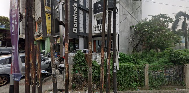 Domino's Pizza - Gastronomi dan perhotelan