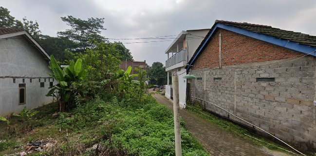 Yuni Cafe, Resto and Bourding House