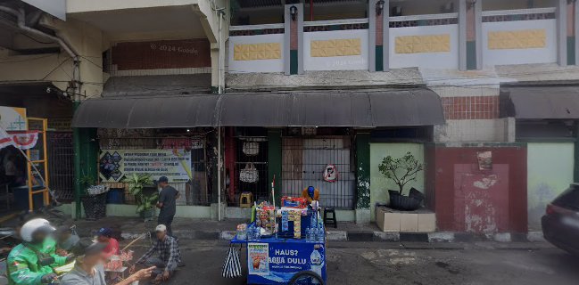 Soto Kudus Bu Asti