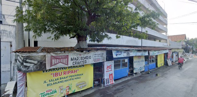 Opinii despre Warung Makan Bu Ripah în Kota Tegal - Gastronomi dan perhotelan
