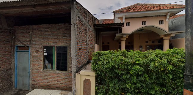 Ayam geprek magdalena & ikan bakar magdalen kenzhie