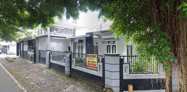 Opinii despre Resto în Kota Malang - Gastronomi dan perhotelan