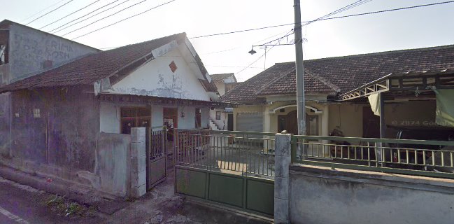 Opinii despre JaJan Oyot în Kota Pasuruan - Gastronomi dan perhotelan