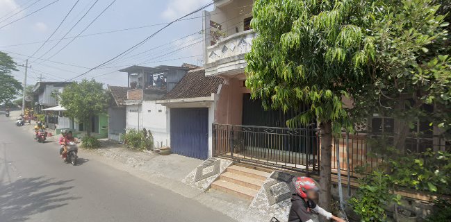 SINGKONG KEJU & RISOLMAYO MADIUN