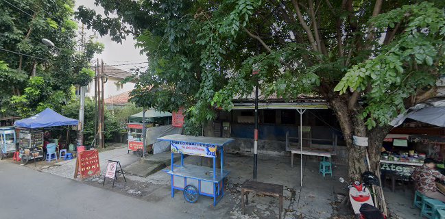 Jus Buah Segar "KEMAS" (KEntal MAnis Segar)