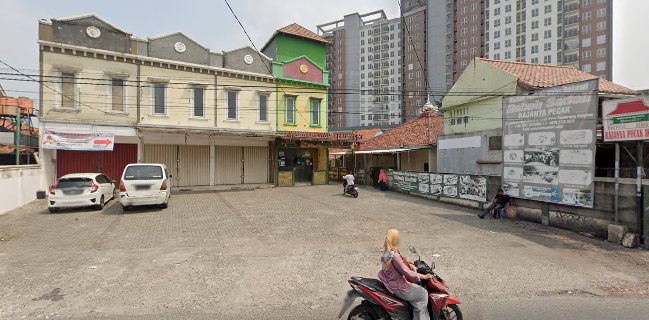 Rumah Makan Khas Betawi Babeh Sadeli