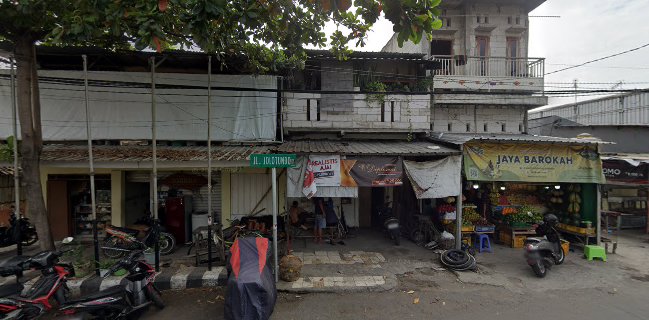 Opinii despre Onde onde ibu suliha în Surabaya - Gastronomi dan perhotelan