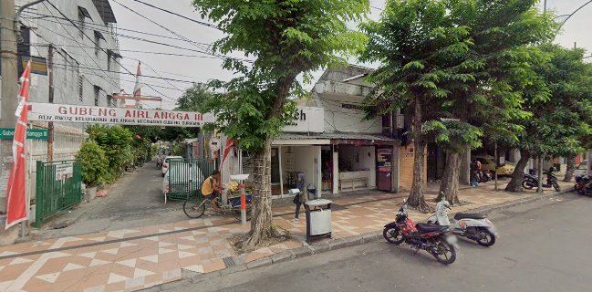 Ayam Gepuk Pak Gembus Airlangga University