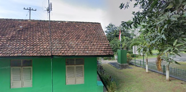 Kue bandung dan pukis Ahoy