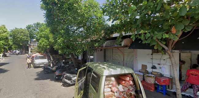 Lapis Tugu Malang Ketapian