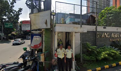 Delis Cafe and Bakery