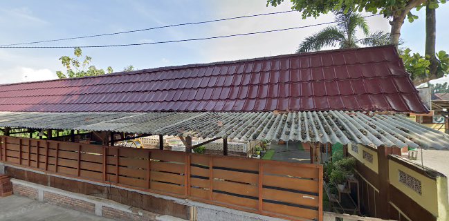 Opinii despre President Lesehan 1 în Kota Blitar - Gastronomi dan perhotelan