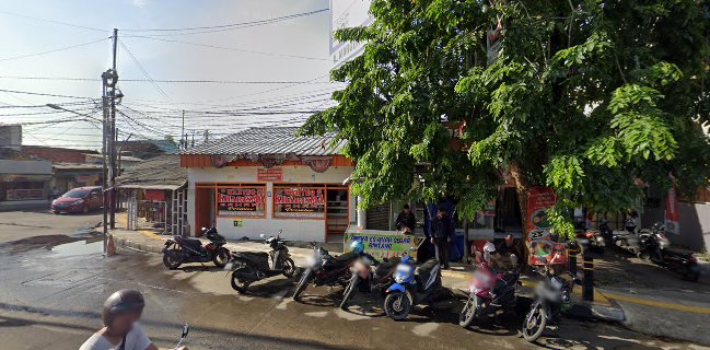 Ayam Penyet Bunda Iis