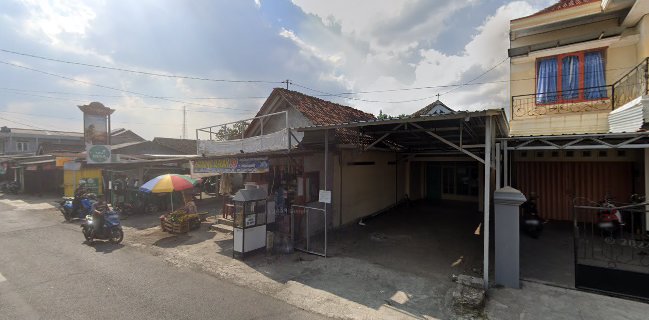 W9VW+2HR Pelataran Warteg Ertiga, Jl. Sekaran Raya, Sekaran, Kec. Gn. Pati, Kota Semarang, Jawa Tengah 50228