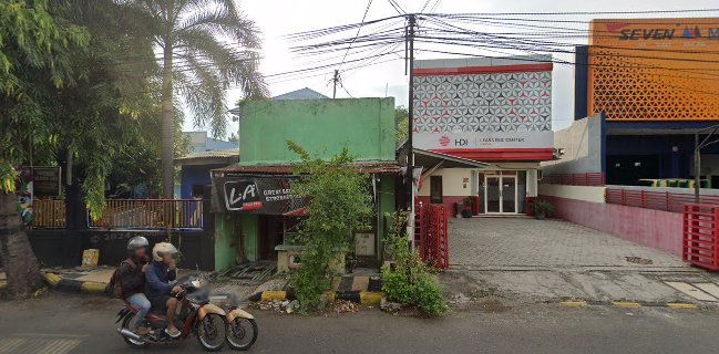 Jl. Thamrin No.30, Klegen, Kec. Kartoharjo, Kota Madiun, Jawa Timur 63117