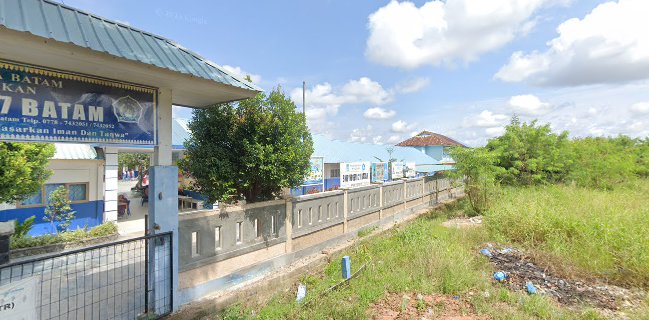 Kios Buah Segar BENZ&TO Samosir