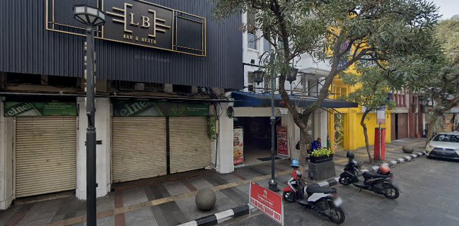 Opinii despre LB Bar & Resto ( La Baraga ) în Kota Bandung - Gastronomi dan perhotelan