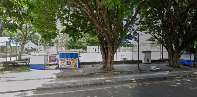 Es Kelapa Muda Taruna