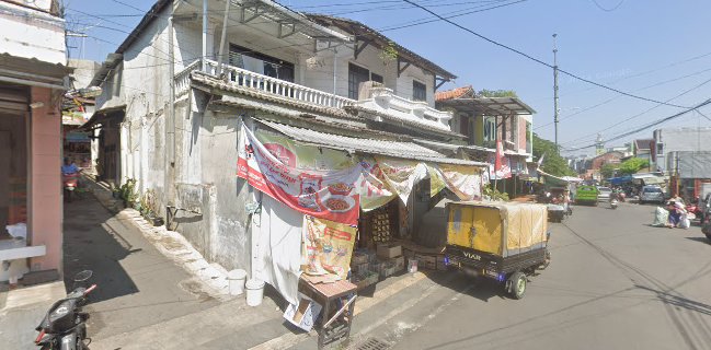 Warung Makan Mbh Man - Kota Semarang