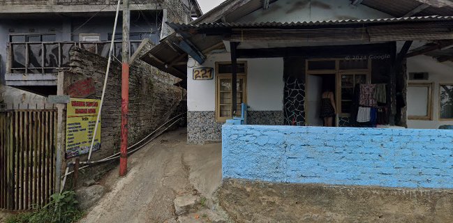 Dapur Arimbi Masakan Desa Bu Ari - Gastronomi dan perhotelan