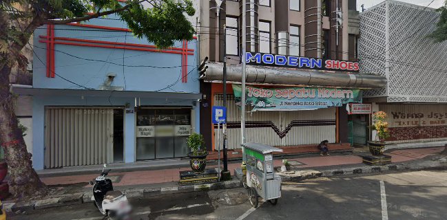 Gerobak Kolak Roti Ronde Angsle