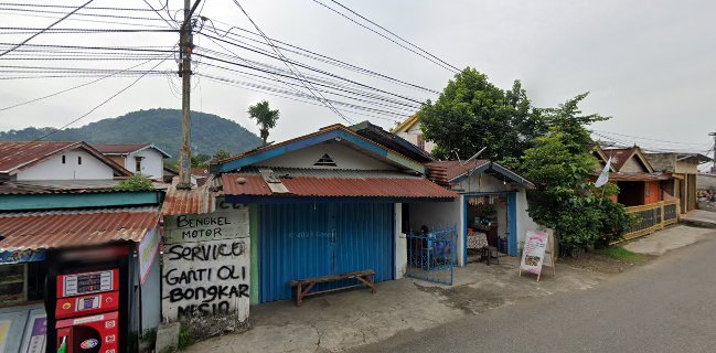 Warung Nasi Ujuk Yana
