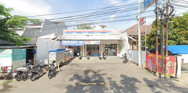 44PJ+V25 Indomart, Jl. Kapten Ismail, Kraton, Kec. Tegal Bar., Kota Tegal, Jawa Tengah 52112