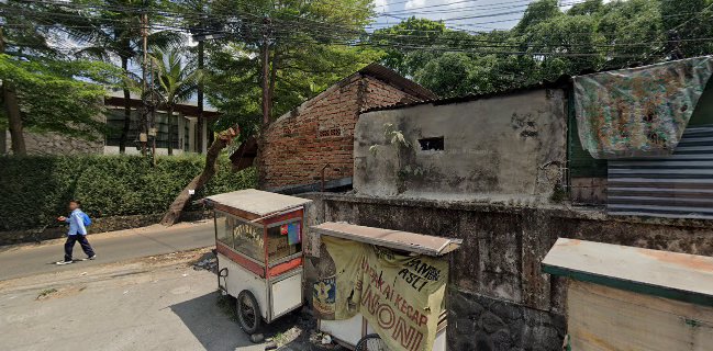 GORENGAN SUPER MANG ADANG BUNDERAN