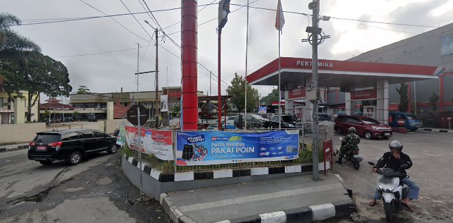 ROTI BAKAR DAN BURGER SIMPANG YARSI