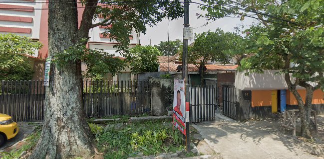 Azza Kue - Gastronomi dan perhotelan