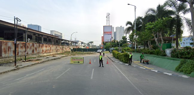 Luuca Mall Centre Point