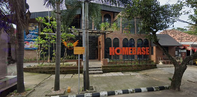 HOMEBASE kambang iwak