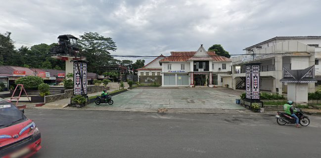 Iwan Burger - Gastronomi dan perhotelan