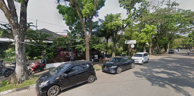 Suasso Restaurant & Coworking Space - Kota Padang