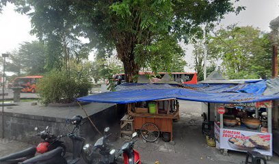 Soto Ayam "Depan Bank Indonesia"