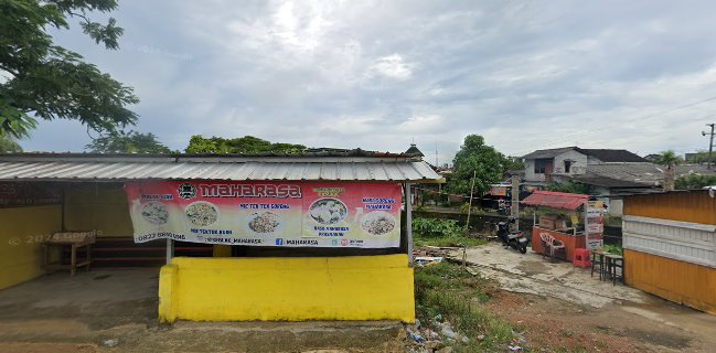 Kedai Petualang